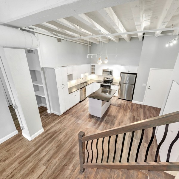 UNIT REMODELING